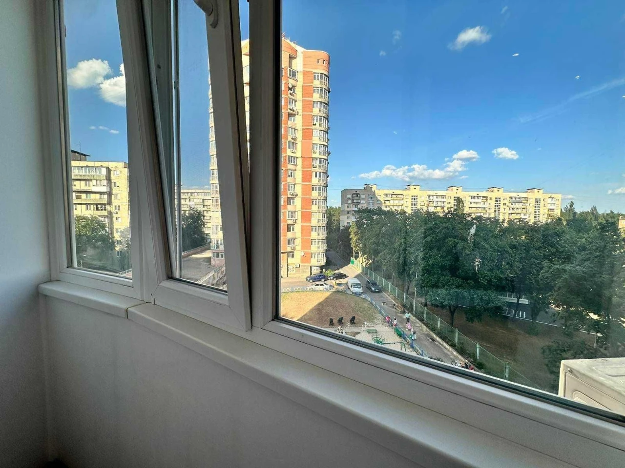 Оренда 3 ком, Лісова, ЖК «Лісова пісня», Кубанської України