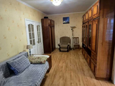 Квартира. Одеса, Місячний пров.