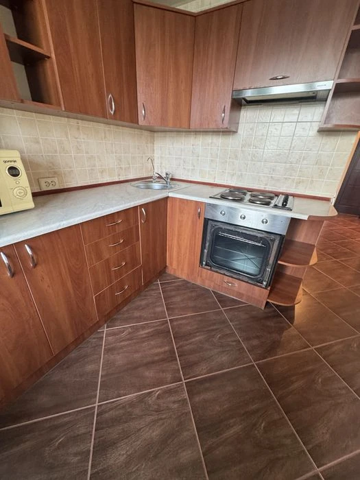 Продам 1 комн квартира Кедрина 36