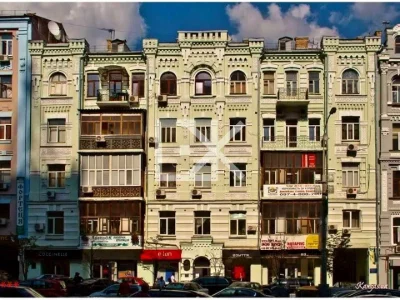 Квартира. Київ, Басейна вул.