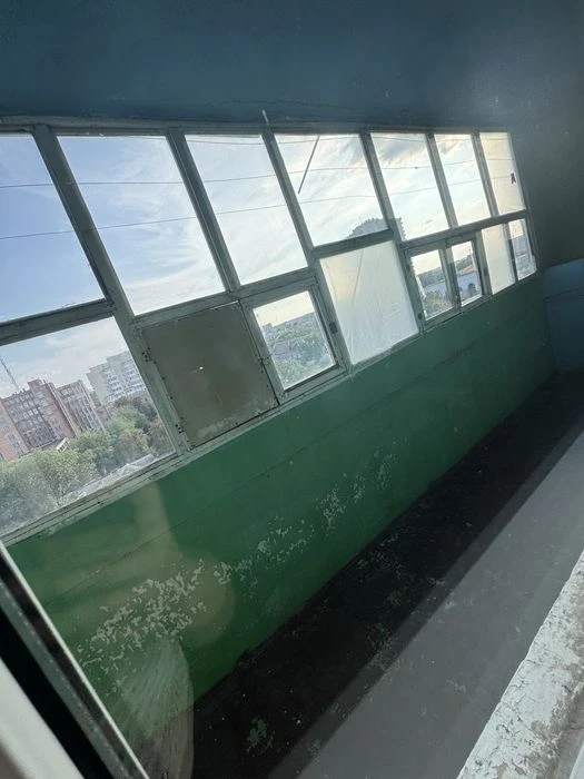 Продам 1 комн квартира Кедрина 36