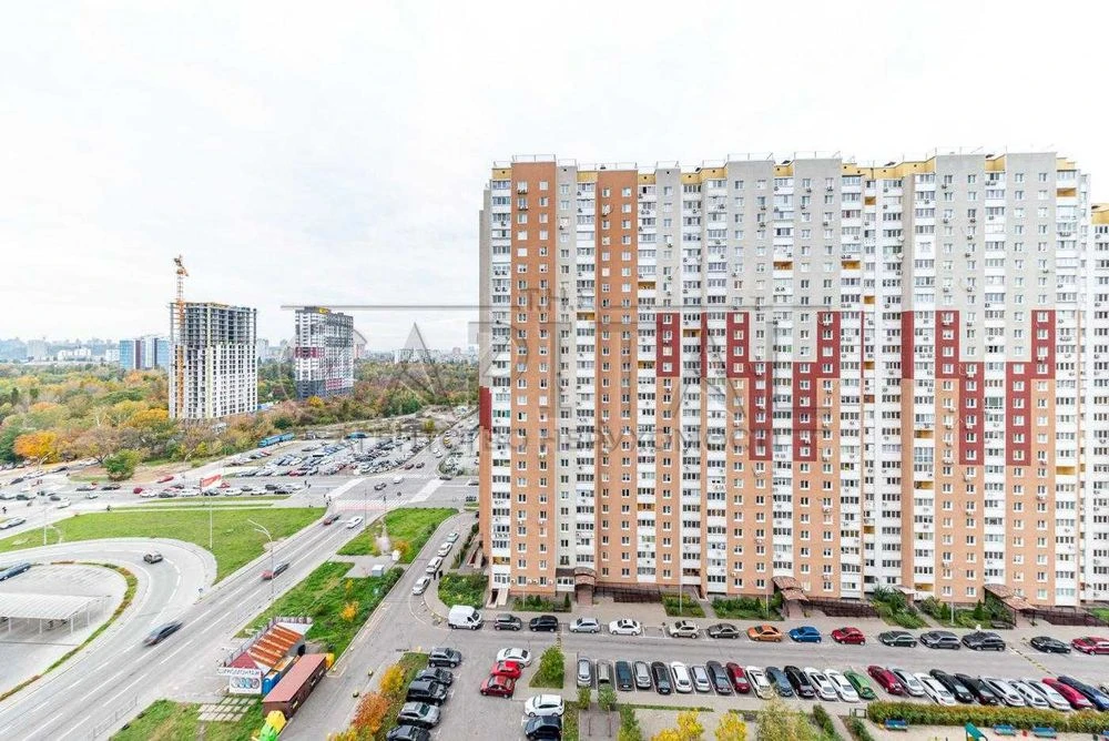 Продаж 2-кімнатної квартири вул. Олени Пчілки, 2а Позняки