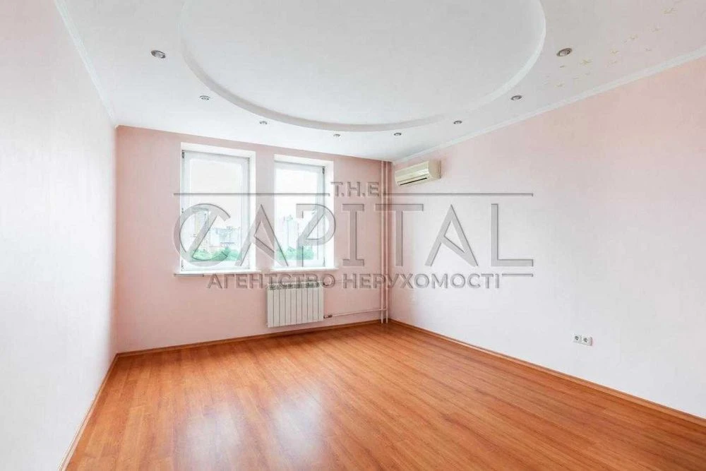 Продаж 3-кімнатна квартира 105 м² просп. Бажана, 10 Осокорки