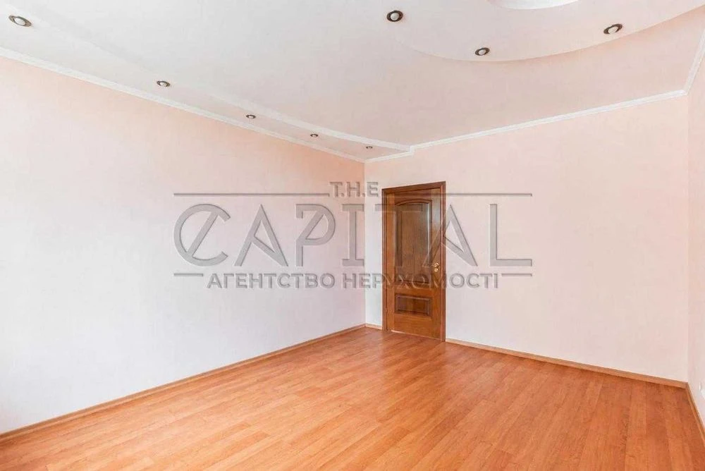 Продаж 3-кімнатна квартира 105 м² просп. Бажана, 10 Осокорки