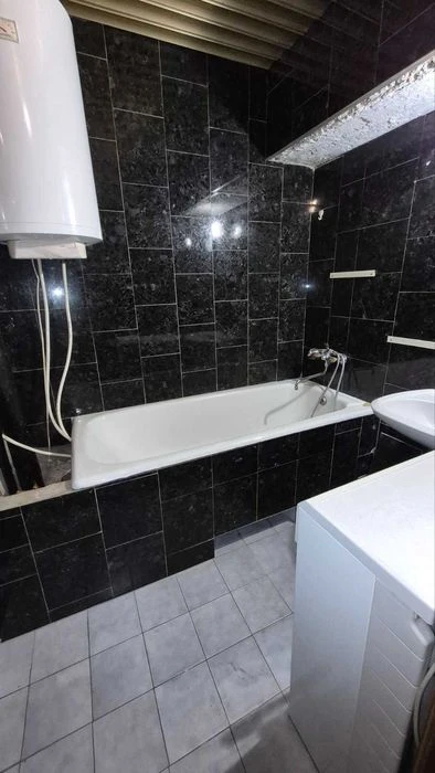 Продам 2-х квартиру на Тополе-3
