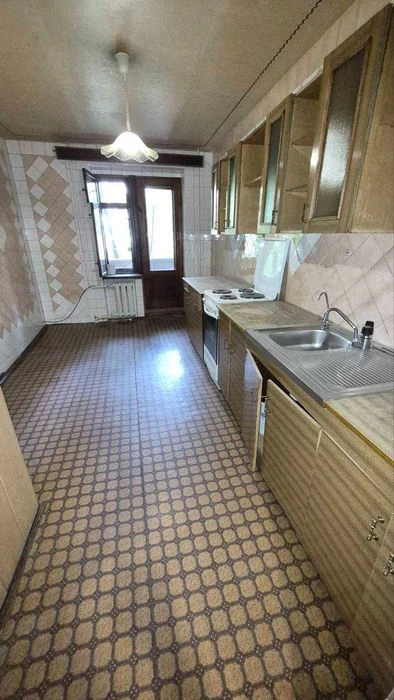 Продам 2-х квартиру на Тополе-3