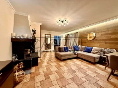 Будинок. Київ, Стеценка вул.