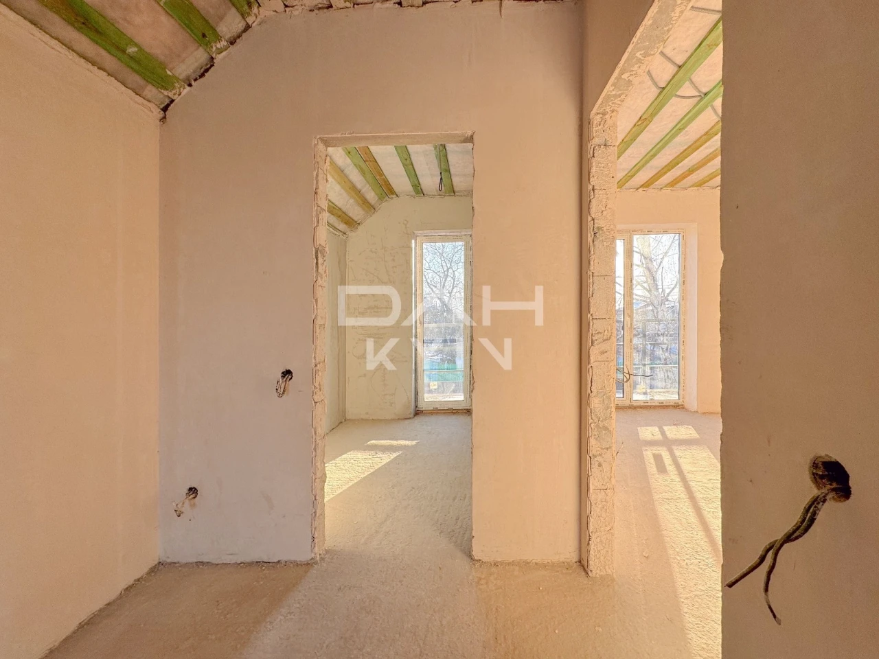 Компактний будинок 134 м², white box, КМ «Щастя», Київ, Соло