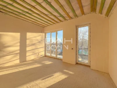 Компактний будинок 134 м², white box, КМ «Щастя», Київ, Соло