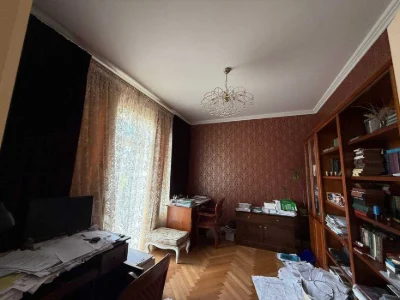 Продам хозяйский дом у моря в Совиньоне — 296 м², закрытый п