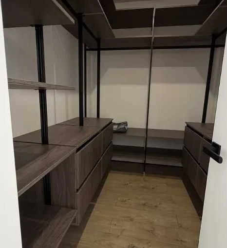 Без комісії,будинок біля  метро Славутич