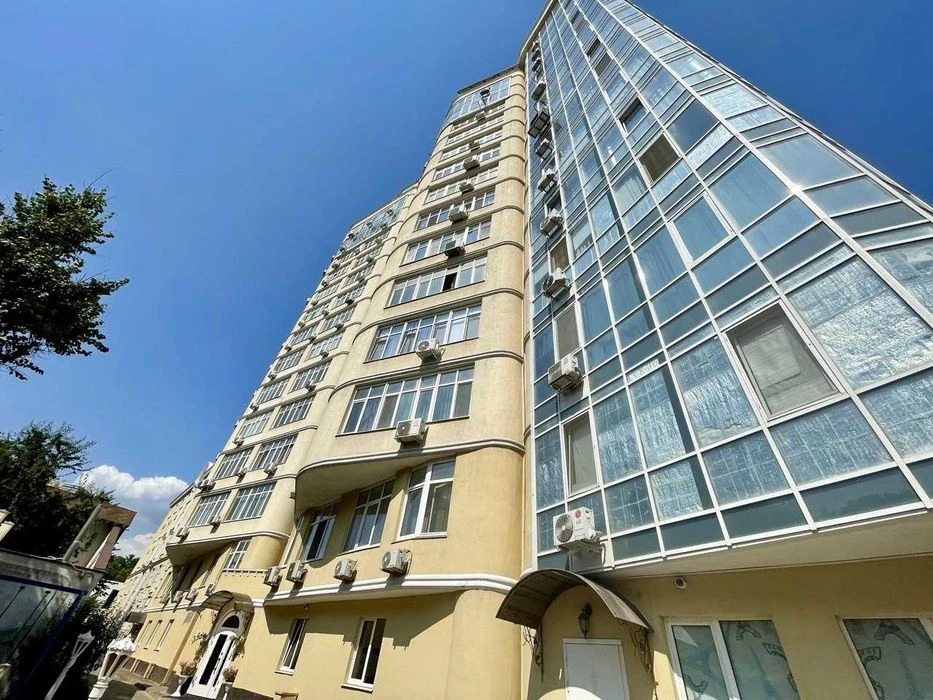 3-комнатная квартира 132.7 м² на Французском бульваре, ЖК Па