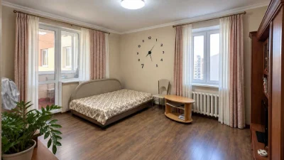 Продам простору 1-кімнатну квартиру на вул. Академіка Сахаро