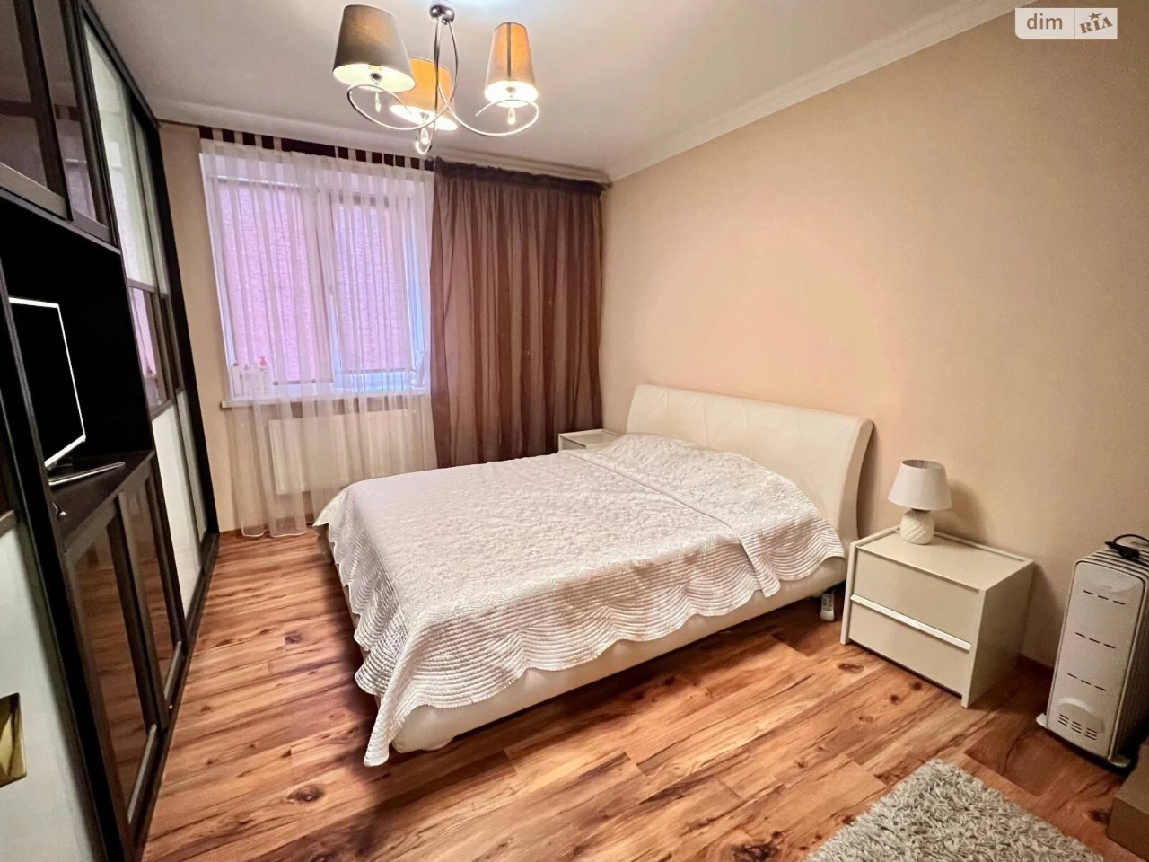 Продаж Квартира Комунарський