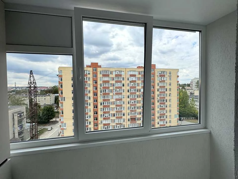 Квартира. Тернопіль, Злуки просп.