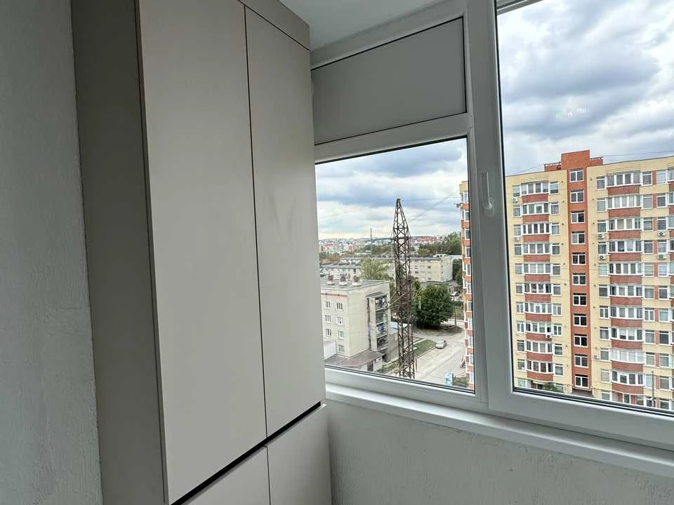 Квартира. Тернопіль, Злуки просп.