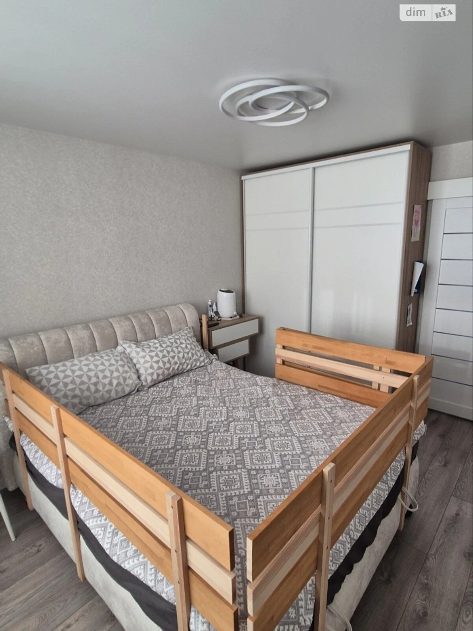 Продаж Квартира Київська