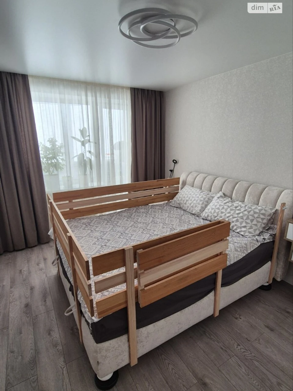 Продаж Квартира Київська