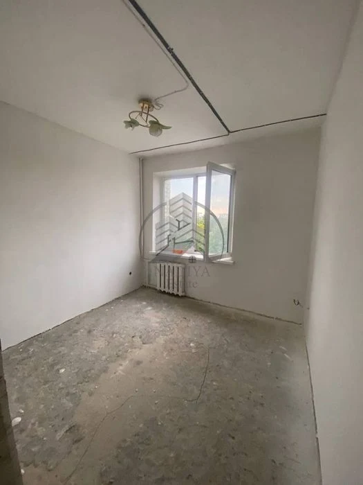 Продаж 3-кімнатної квартири по вул. Широка