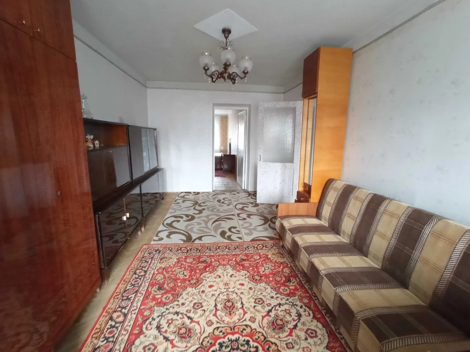 Без комісії ! Продам 2кімнатну,Харківське шосе,8,Дарницька п