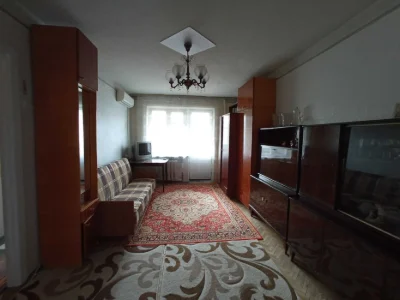 Без комісії ! Продам 2кімнатну,Харківське шосе,8,Дарницька п
