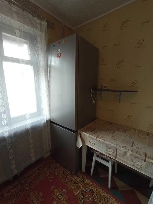 Без комісії ! Продам 2кімнатну,Харківське шосе,8,Дарницька п