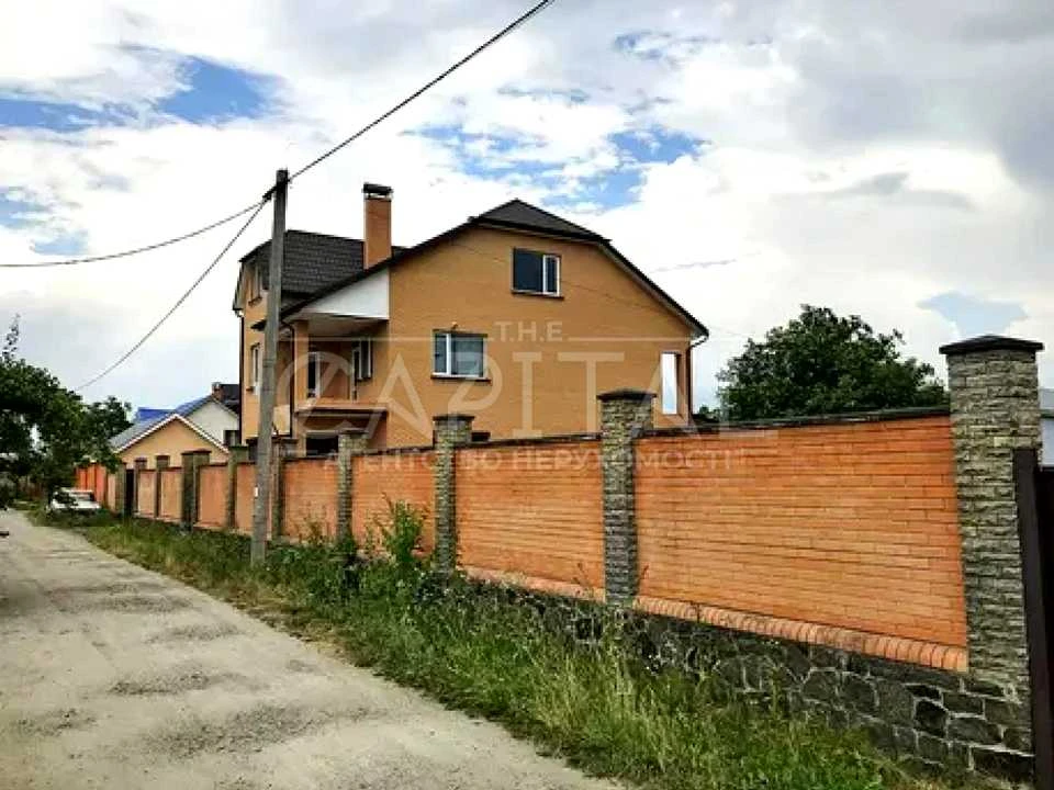 Будинок. Київ, 73-тя Садова вул.