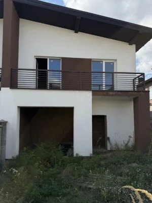 Продаж 3К котеджу масив Сонячний