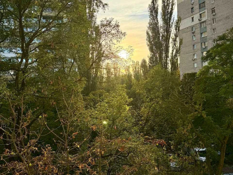 Квартира. Київ, Русанівська набережна вул.