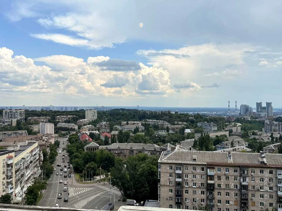 Квартира. Київ, Лесі Українки бульв.