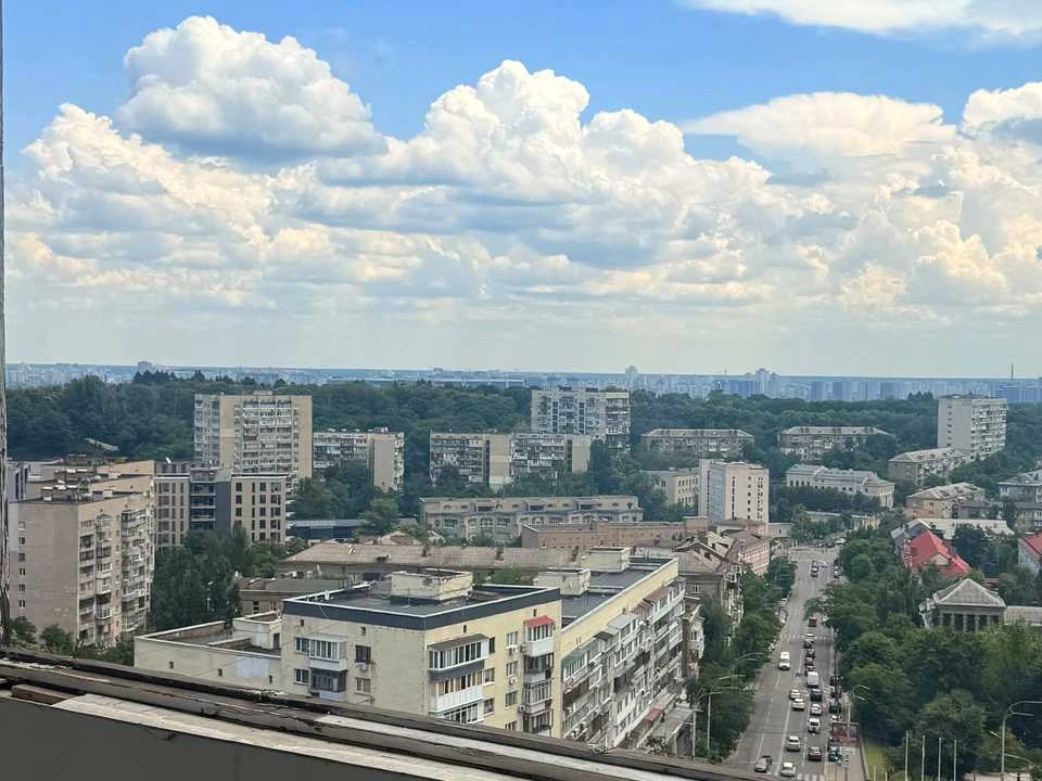 Квартира. Київ, Лесі Українки бульв.