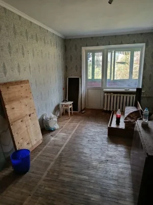 Продажам 3к-ри Солом'янський район Власник