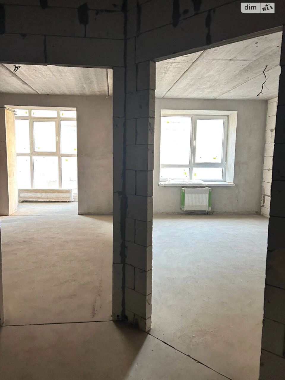 Продаж Квартира Виставка