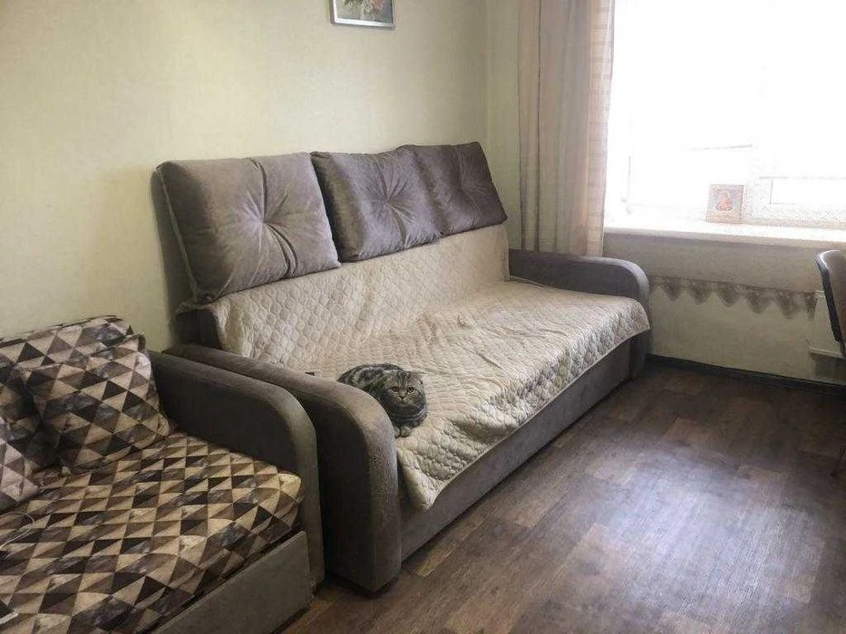 Продається кімнана в районі ГРЛ