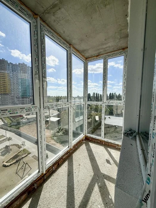 ЖК Теремки продаж 3-кімнатної квартири за адресою вул. Акаде