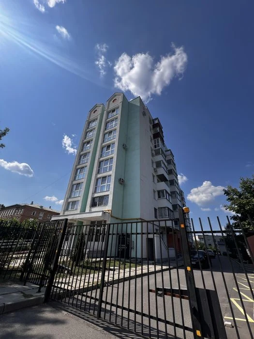 ‼️Центр, новобудова, 3х кімнатна з ремонтом ‼️