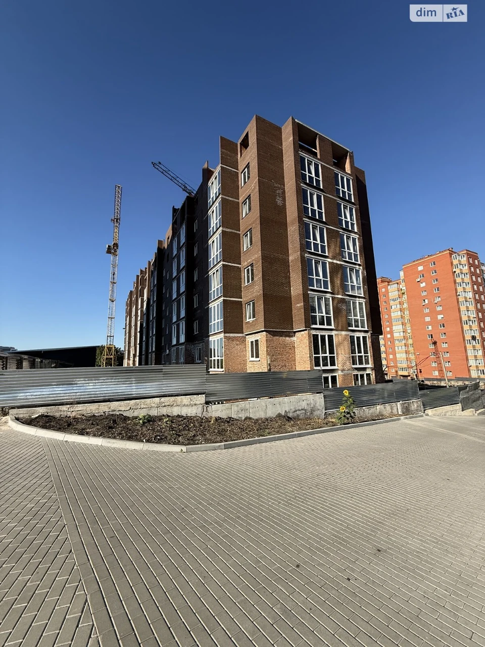 Продаж Підземний паркінг Озерна