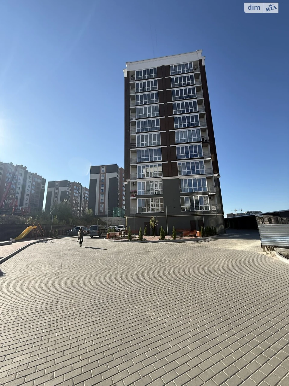 Продаж Підземний паркінг Озерна