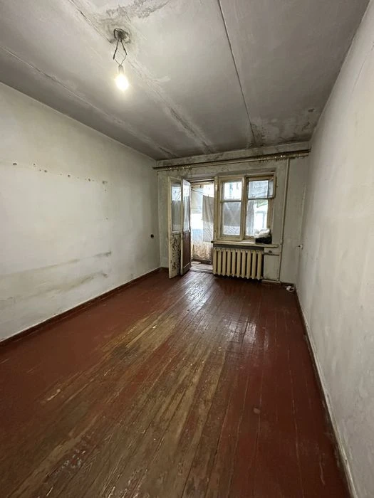 Срочно продам 1к квартиру ж/м Приднепровск/Самарский район/Л