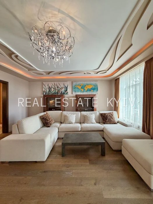БЕЗ % Продаж 4-кімн квартири вул Круглоуніверситетська 3-5