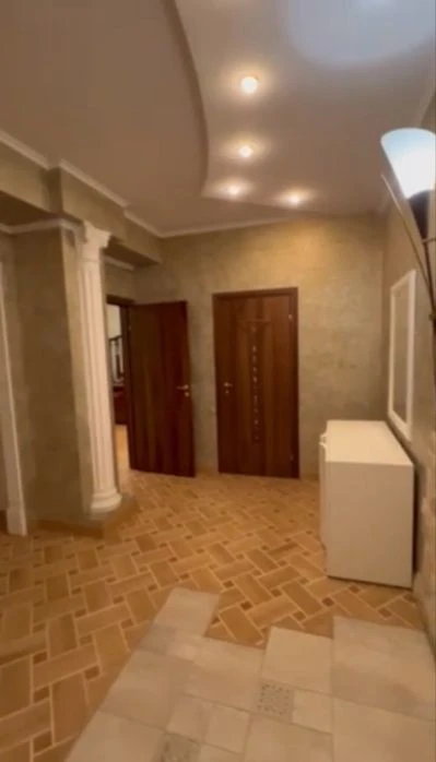 ВИДОВАЯ КВАРТИРА НА БЕРЕГУ МОРЯ! Продам 3 комнатную квартиру