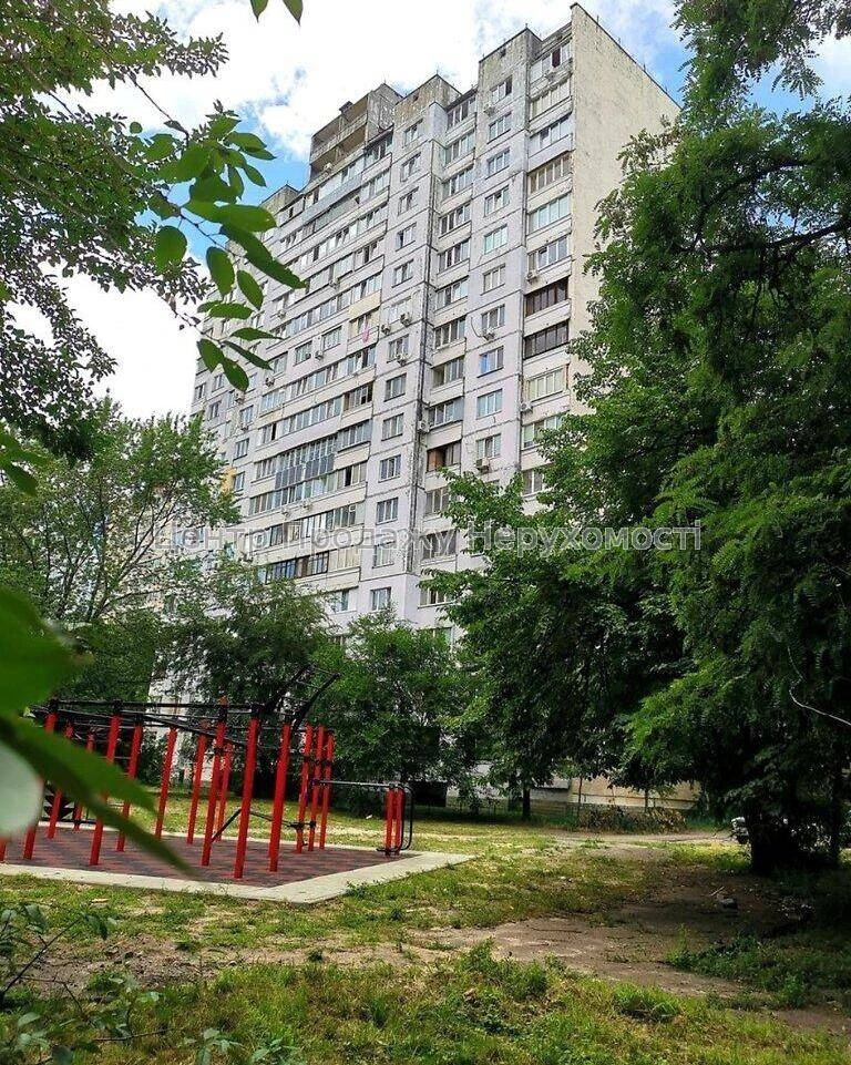 2-room apartment for sale, 10/16th floor, 55. 6 m², Kyiv — profitable