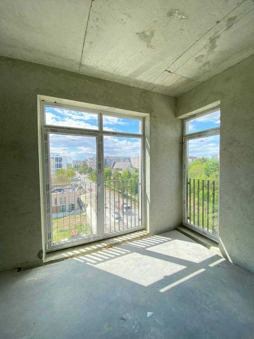 Продам 3кім.квартиру 97,3м2 з терасою в ЖК "Вілла Магнолія".