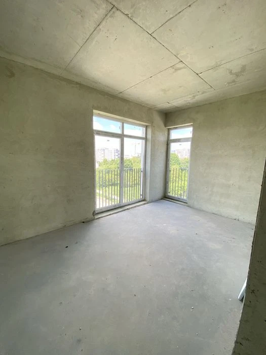 Продам 3кім.квартиру 97,3м2 з терасою в ЖК "Вілла Магнолія".