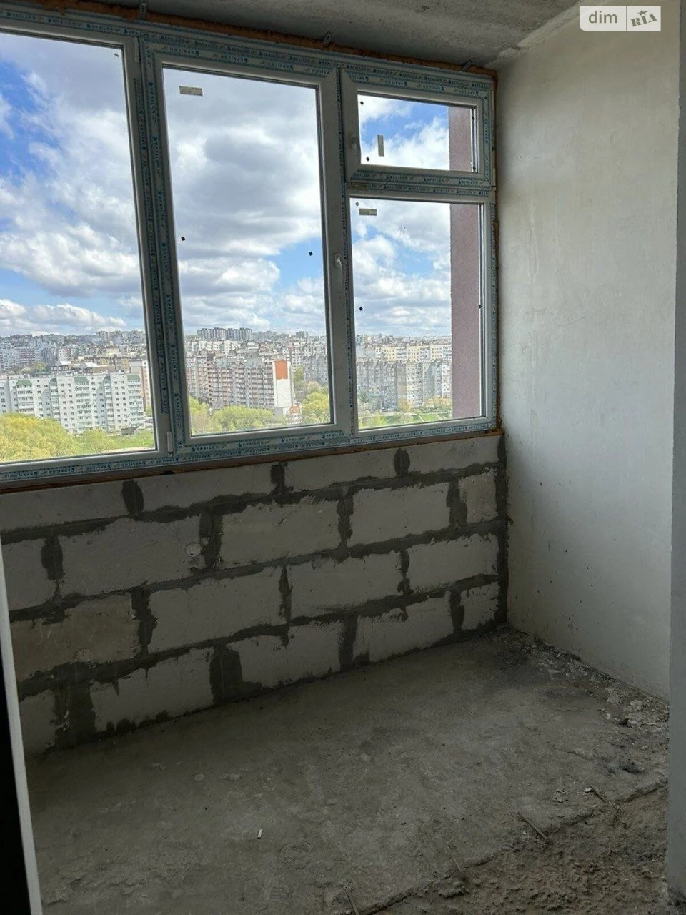 Продаж Квартира Виставка