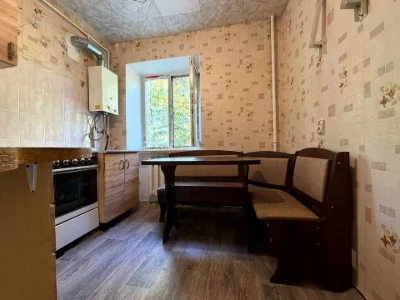 Квартира. Дніпро, Універсальна вул.