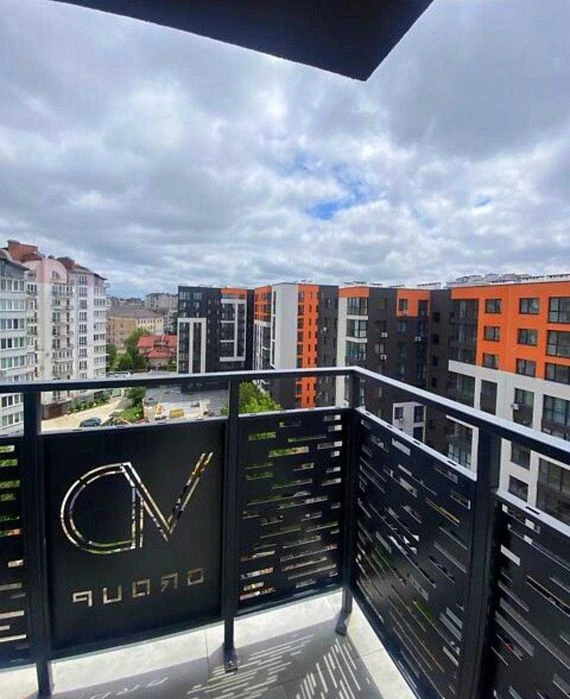 Продам 1-кімнатну квартиру у ЖК Central Park, вул.Національн