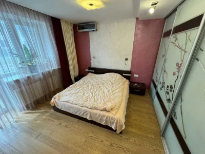 ‼️ЦЕНТР‼️ 4к квартира біля стадіона "Ворскла", 112 м², нижні