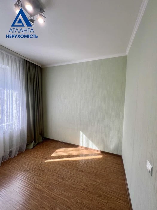 Продаж 3 кім. квартири у 55 мікрорайоні