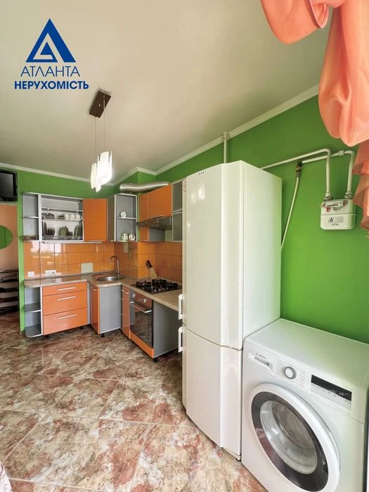 Продаж 3 кім. квартири у 55 мікрорайоні